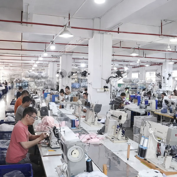 Barefoot shoe mold room and zero-drop tooling at Keytop